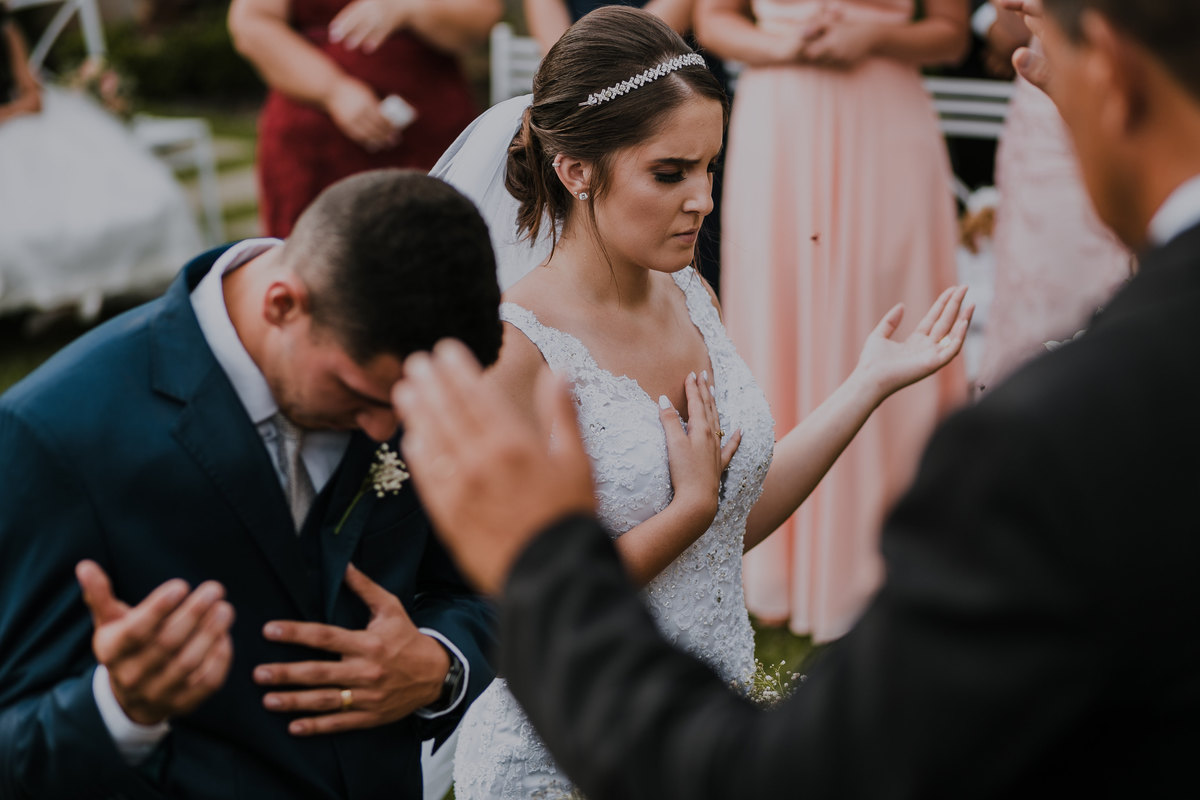 Casamento Larissa e Nino jogador do criciuma, nino jogador de futebol, fotos de casamento, rafael serra fotografo em mogi guaçu, rafael serra fotografia e cinema, casamento ao ar livre, espaço genesis mogi guaçu