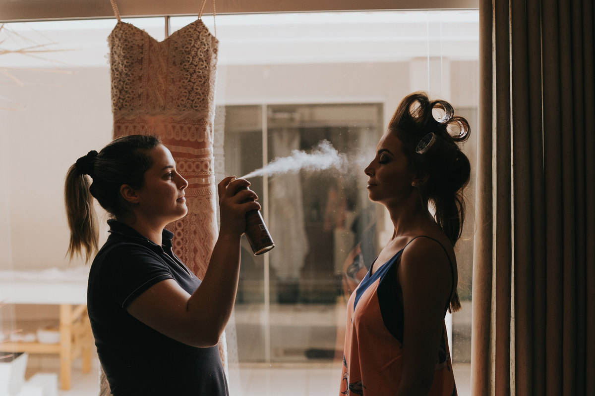 Casamento de Alexandre e Gabriela, casamento rustico, cerimonia emocionante, vestido de noiva com rendas terno cinza, rafael serra fotografia e cinema, fotografo em mogi guaçu, wedding photography