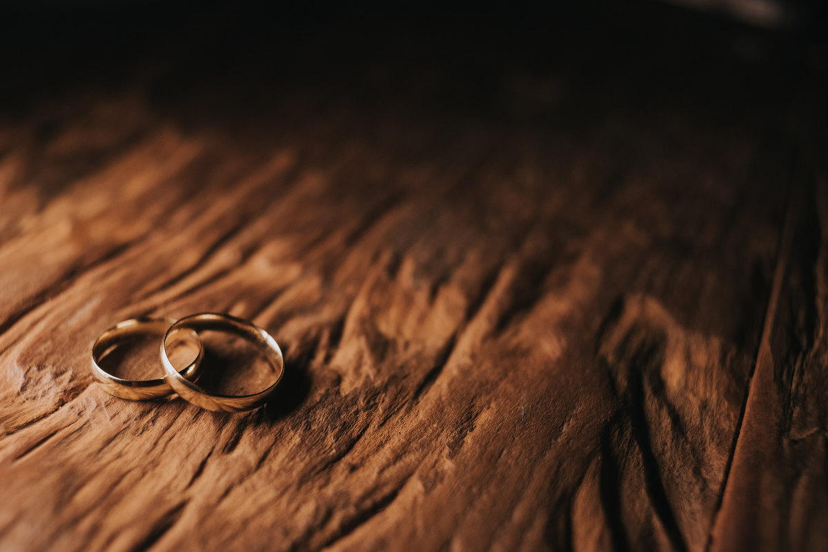 Casamento de Alexandre e Gabriela, casamento rustico, cerimonia emocionante, vestido de noiva com rendas terno cinza, rafael serra fotografia e cinema, fotografo em mogi guaçu, wedding photography