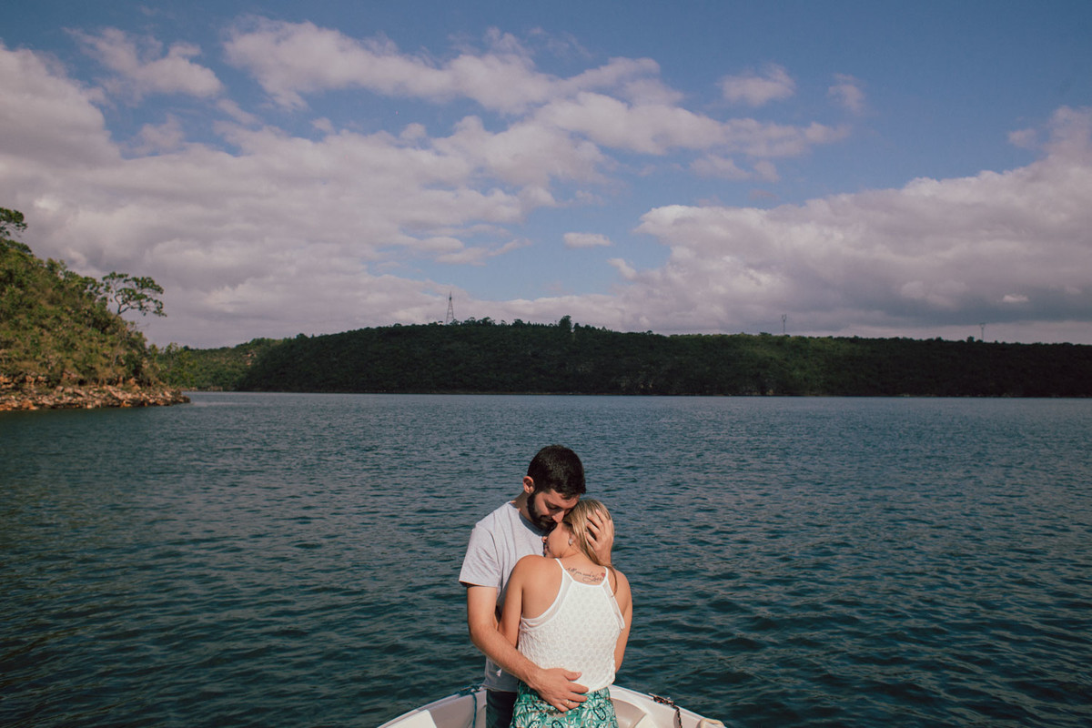 ensaio pré casamento, jaque e felipe, ensaio jaque e felipe, ensaio pré casamento, ensaio em capitolio, casamentos mogi guaçu, ensaio de casais, fotografia criativa, ensaio na natureza