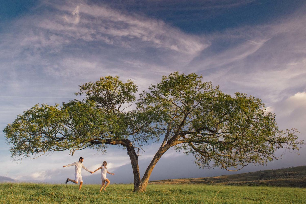 ensaio pré casamento, jaque e felipe, ensaio jaque e felipe, ensaio pré casamento, ensaio em capitolio, casamentos mogi guaçu, ensaio de casais, fotografia criativa, ensaio na natureza