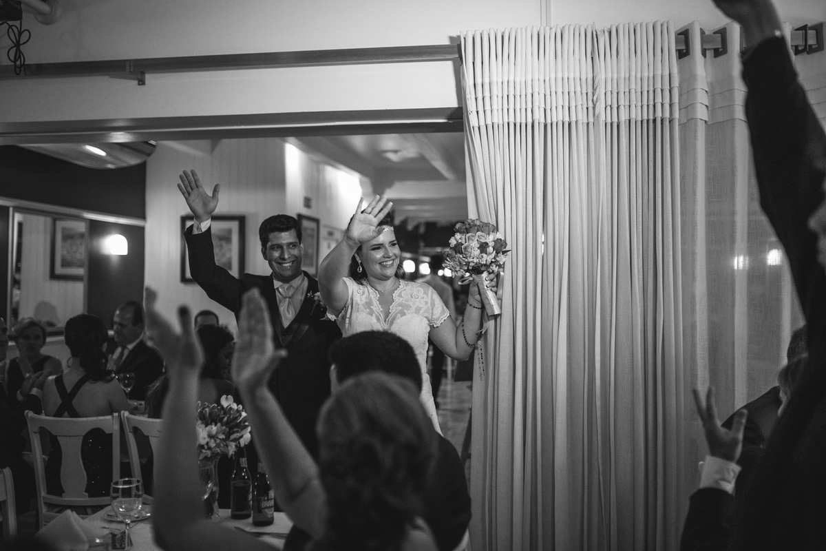 Rafael Serra Fotografo, casamentos, leandro e ana paula, l'allouet, restaurante frances, casamento em restaurante, campinas SP, decoração rustica, entrada da noiva, casamento dos sonhos, casamento lindo