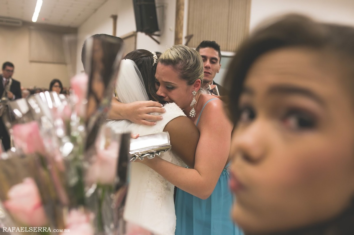 Rafael Serra Fotografo, noiva, casamento, Making of da noiva, lúmina centro de estética, maquiagem noiva, casamento lindo, fotografo de casamento, fotografo criativo, comprimento dos padrinhos, emocionante, chorando no casamento, convidados,