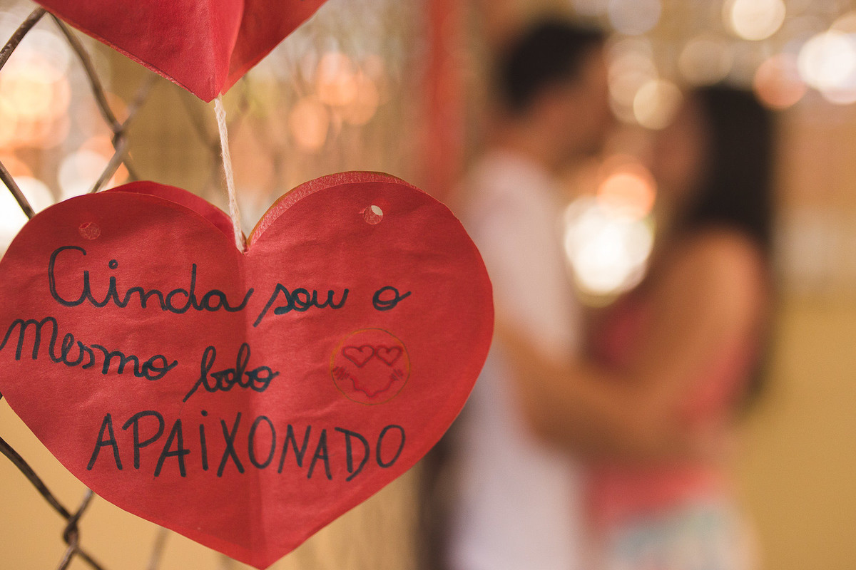 ainda sou o mesmo bobo apaixonado coraçãozinho durante o ensaio