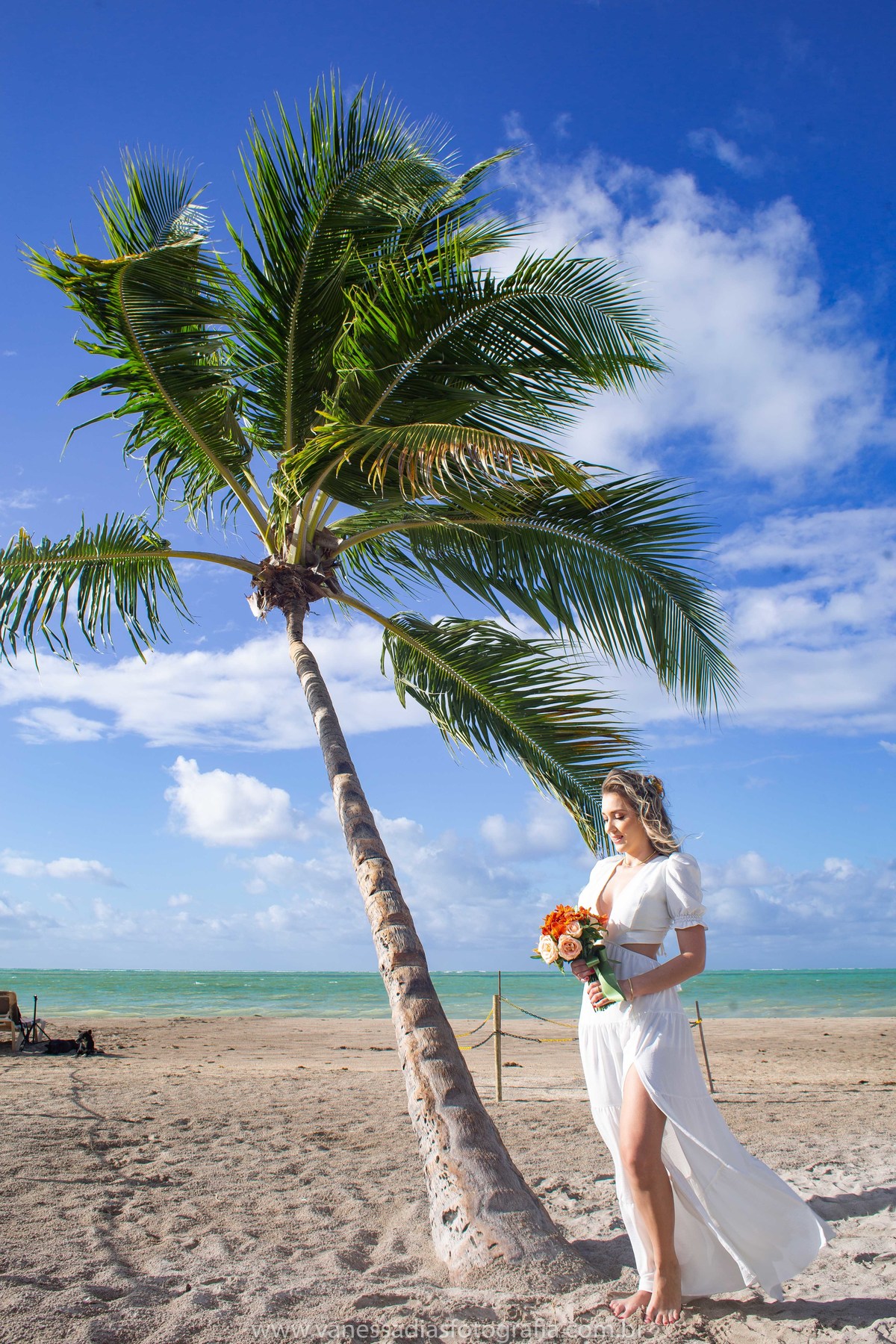 elopement wedding em porto de galinhas - casamento em porto de galinhas - fotografa de casamento em porto de galinhas - mini wedding em porto de galinhas - elopement wedding carneiros - praia dos carneiros - praia de Antunes - maquiadora em Maragogi 
