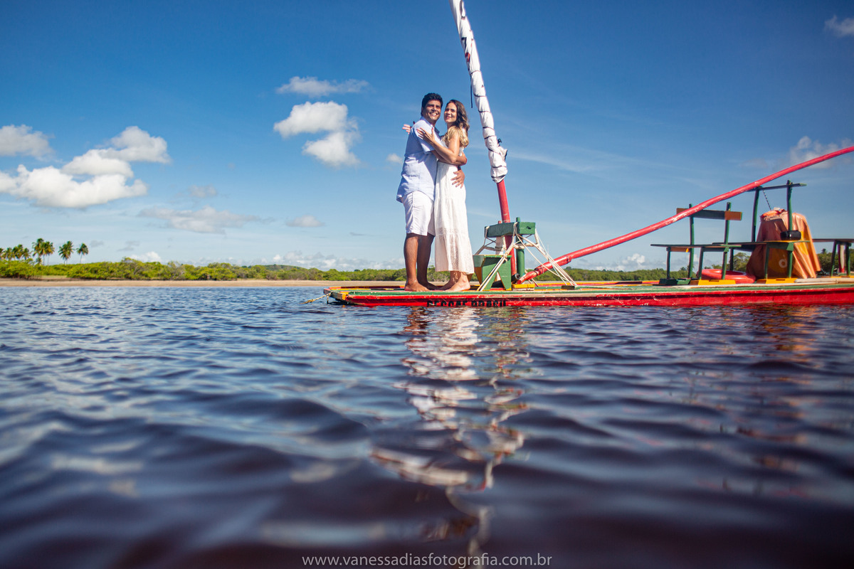 elopement wedding porto de galinhas - destination wedding porto de galinhas - casamento em porto de galinhas - fotografa em porto de galinhas - ensaio de casal em porto de galinhas - maquiadora em porto de galinhas - ensaio em Maracaipe - pontal de maraca