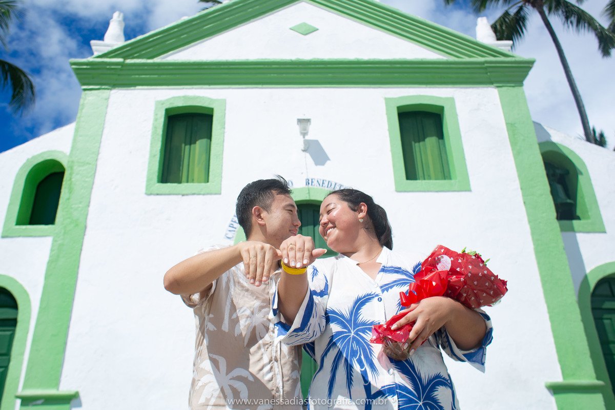 pedido de casamento surpresa na igrejinha de carneiros - fotografo igrejinha carneiros - pedido de casamento surpresa em tamandare - fotografo em tamandare - ensaio de casal na igrejinha de carneiros - ensaio de familia na igrejinha dos carneiros