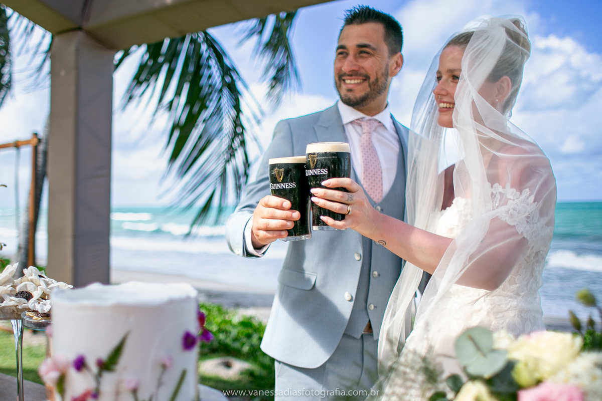 casar na igrejinha dos carneiros - casamento na igrejinha dos carneiros - igrejinha dos carneiros - fotografo na igrejinha dos carneiros - ensaio na igrejinha dos carneiros - ensaio de casal na igrejinha dos carneiros - praia de tamandare Pernambuco 