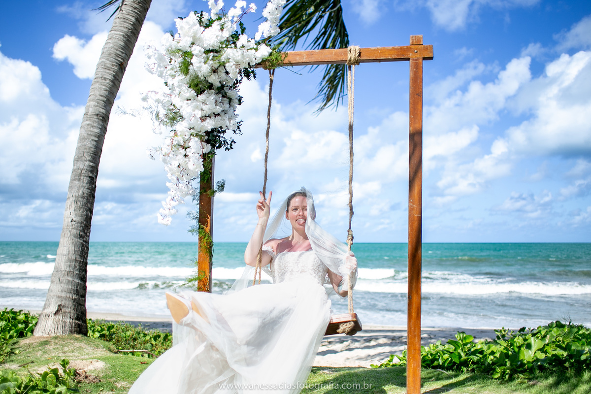 casar na igrejinha dos carneiros - casamento na igrejinha dos carneiros - igrejinha dos carneiros - fotografo na igrejinha dos carneiros - ensaio na igrejinha dos carneiros - ensaio de casal na igrejinha dos carneiros - praia de tamandare Pernambuco 