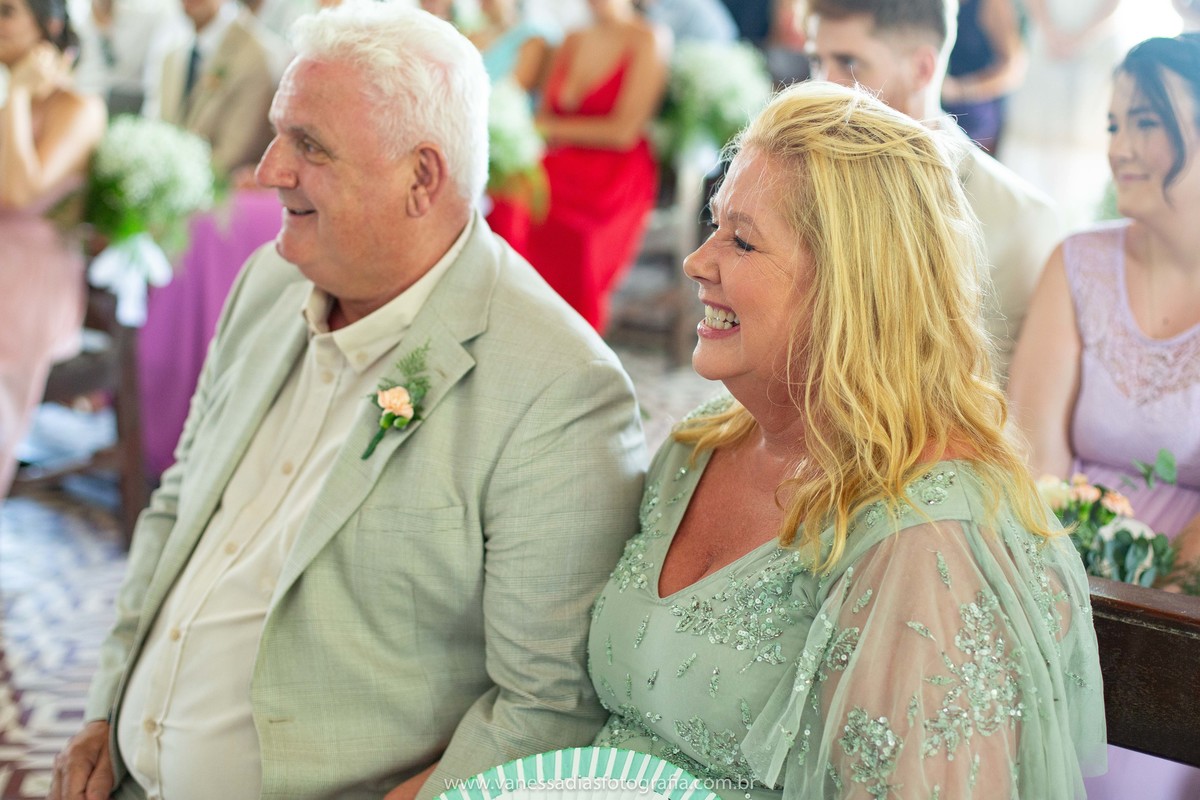 casar na igrejinha dos carneiros - casamento na igrejinha dos carneiros - igrejinha dos carneiros - fotografo na igrejinha dos carneiros - ensaio na igrejinha dos carneiros - ensaio de casal na igrejinha dos carneiros - praia de tamandare Pernambuco 