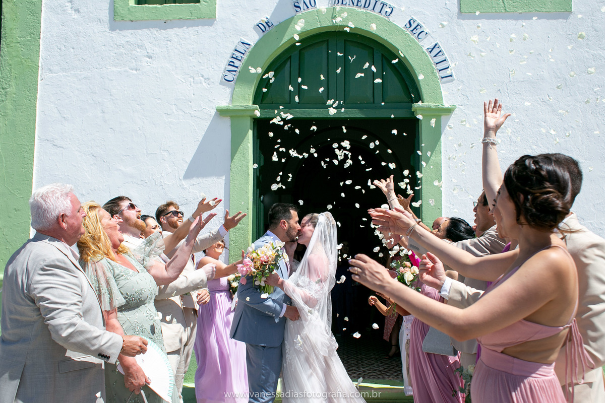 casar na igrejinha dos carneiros - casamento na igrejinha dos carneiros - igrejinha dos carneiros - fotografo na igrejinha dos carneiros - ensaio na igrejinha dos carneiros - ensaio de casal na igrejinha dos carneiros - praia de tamandare Pernambuco 