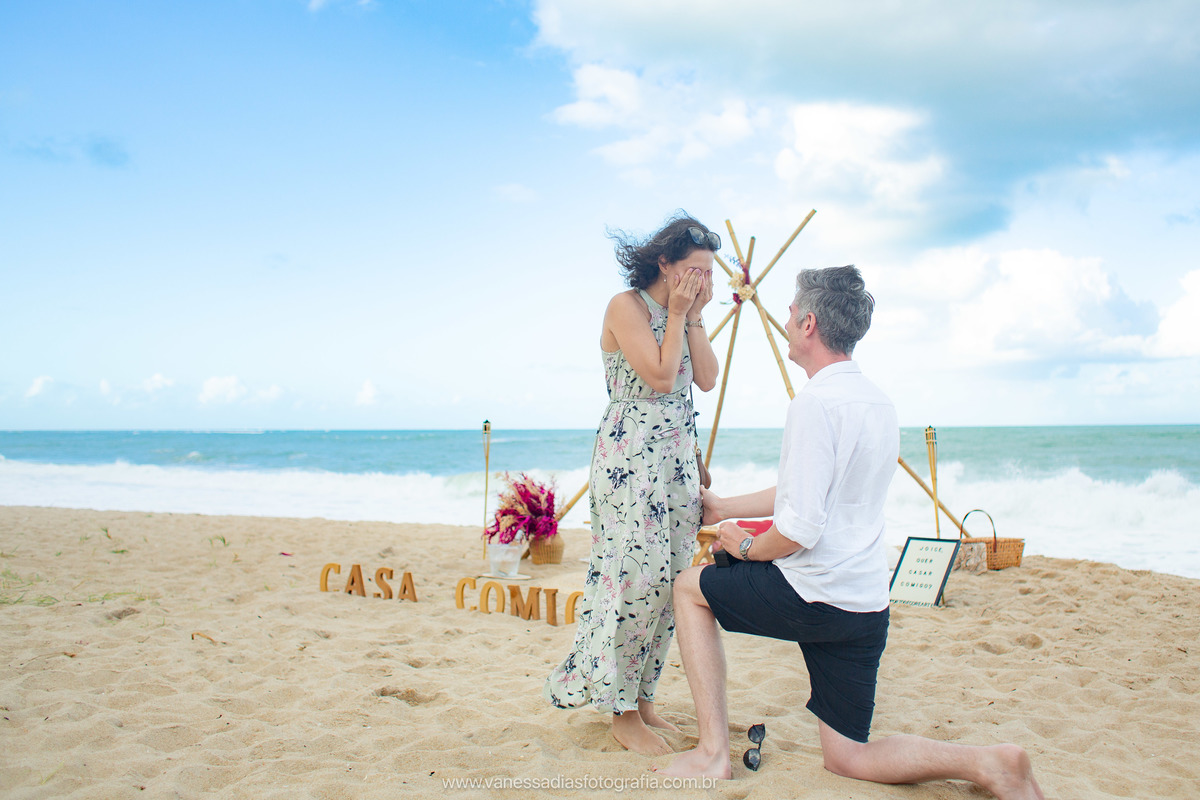 surprise marriage proposal in porto de chickens - decoration surprise marriage proposal porto de chickens - photographer in porto de chickens - decoraçao pedido de casamento surpresa em porto de galinhas - pedido de casamento surpresa em porto de galinhas