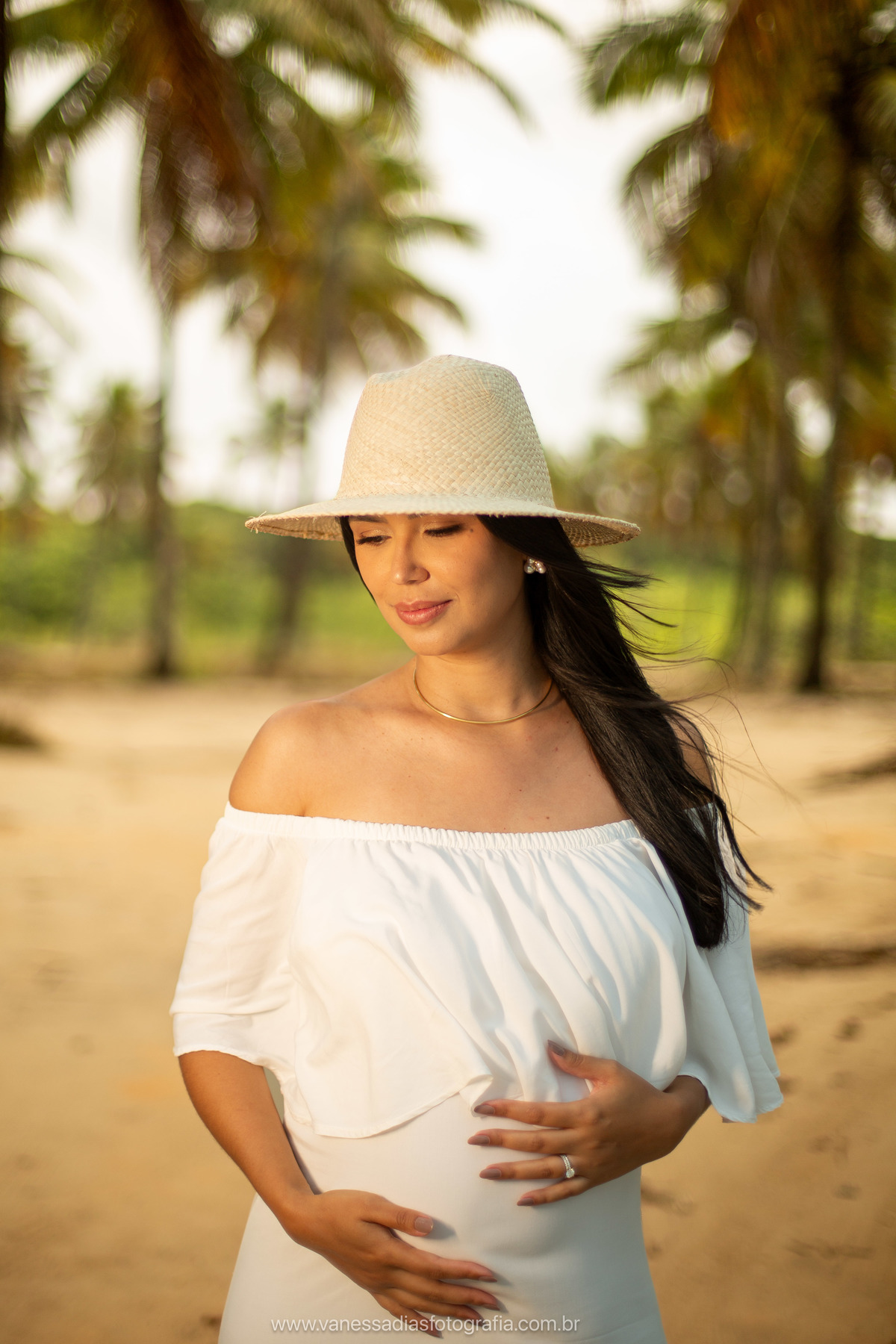 ensaio de gestante porto de galinhas - ensaio gestante praia de maracaipe - fotografo gestante porto de galinhas - fotografa gestante porto de galinhas - ensaio de gestante na praia de porto de galinhas em pernambuco - ensaio gestante em carneiros 