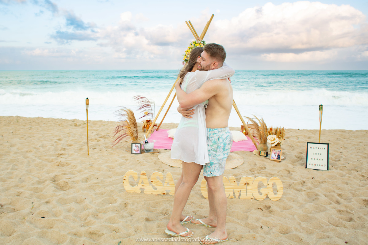 pedido de casamento surpresa porto de galinhas - pedido de casamento surpresa carneiros - pedido de casamento surpresa maracaipe - decoracao para pedido de casamento surpresa em porto de galinhas - fotografo de casamento surpresa porto de galinhas