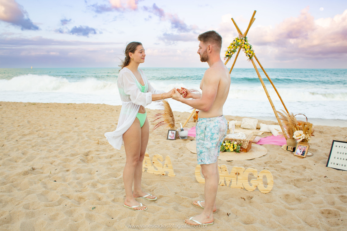 pedido de casamento surpresa porto de galinhas - pedido de casamento surpresa carneiros - pedido de casamento surpresa maracaipe - decoracao para pedido de casamento surpresa em porto de galinhas - fotografo de casamento surpresa porto de galinhas