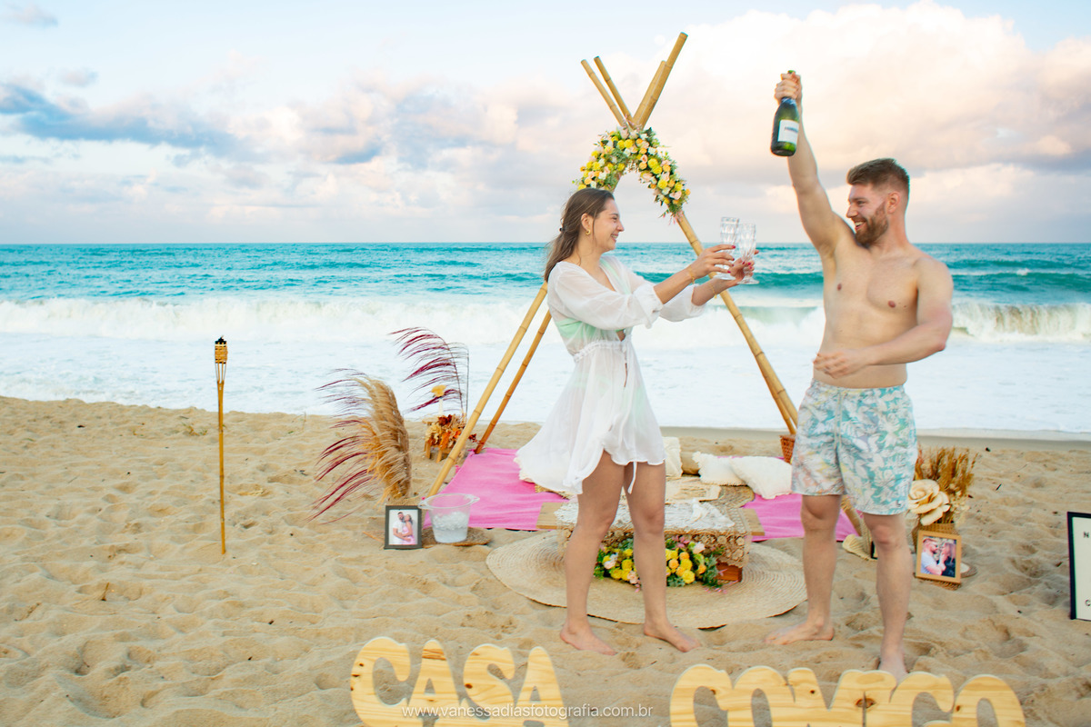 pedido de casamento surpresa porto de galinhas - pedido de casamento surpresa carneiros - pedido de casamento surpresa maracaipe - decoracao para pedido de casamento surpresa em porto de galinhas - fotografo de casamento surpresa porto de galinhas