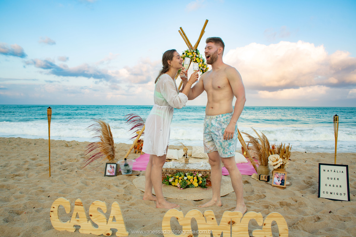 pedido de casamento surpresa porto de galinhas - pedido de casamento surpresa carneiros - pedido de casamento surpresa maracaipe - decoracao para pedido de casamento surpresa em porto de galinhas - fotografo de casamento surpresa porto de galinhas