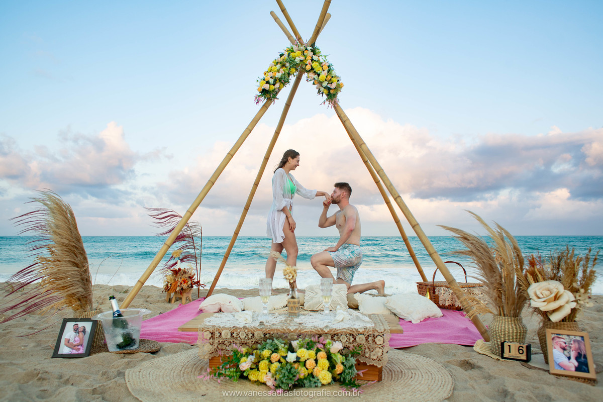 pedido de casamento surpresa porto de galinhas - pedido de casamento surpresa carneiros - pedido de casamento surpresa maracaipe - decoracao para pedido de casamento surpresa em porto de galinhas - fotografo de casamento surpresa porto de galinhas