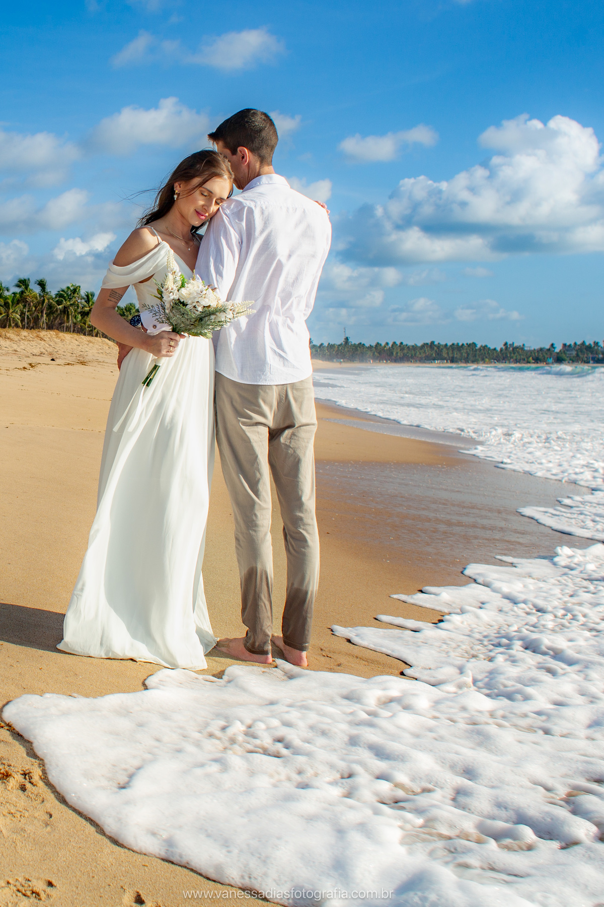 renovação de votos em porto de galinhas - decoração na praia de porto de galinhas - fotografo em porto de Galinhas - fotografia em porto de Galinhas - ensaio de casal em porto de Galinhas - ensaio de familia em porto de Galinhas - ensaio praia maracaipe