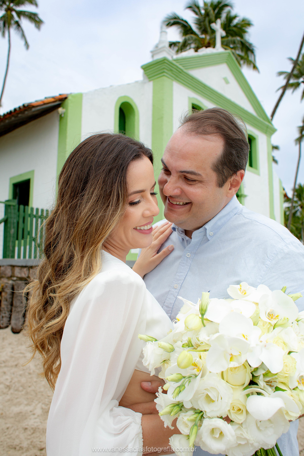 renovacao de votos na igrejinha dos carneiros - fotografo na igrejinha dos carneiros - igrejinha dos carneiros - ensaio de casal na igrejinha dos carneiros - casamento na igrejinha dos carneiros -  igrejinha dos carneiros tamandaré pernambuco - Carneiros