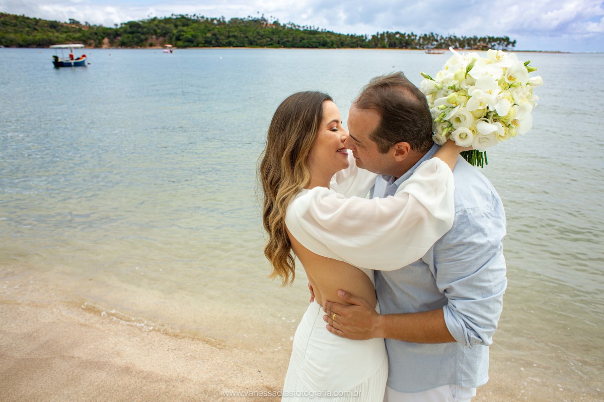 renovacao de votos na igrejinha dos carneiros - fotografo na igrejinha dos carneiros - igrejinha dos carneiros - ensaio de casal na igrejinha dos carneiros - casamento na igrejinha dos carneiros -  igrejinha dos carneiros tamandaré pernambuco - Carneiros