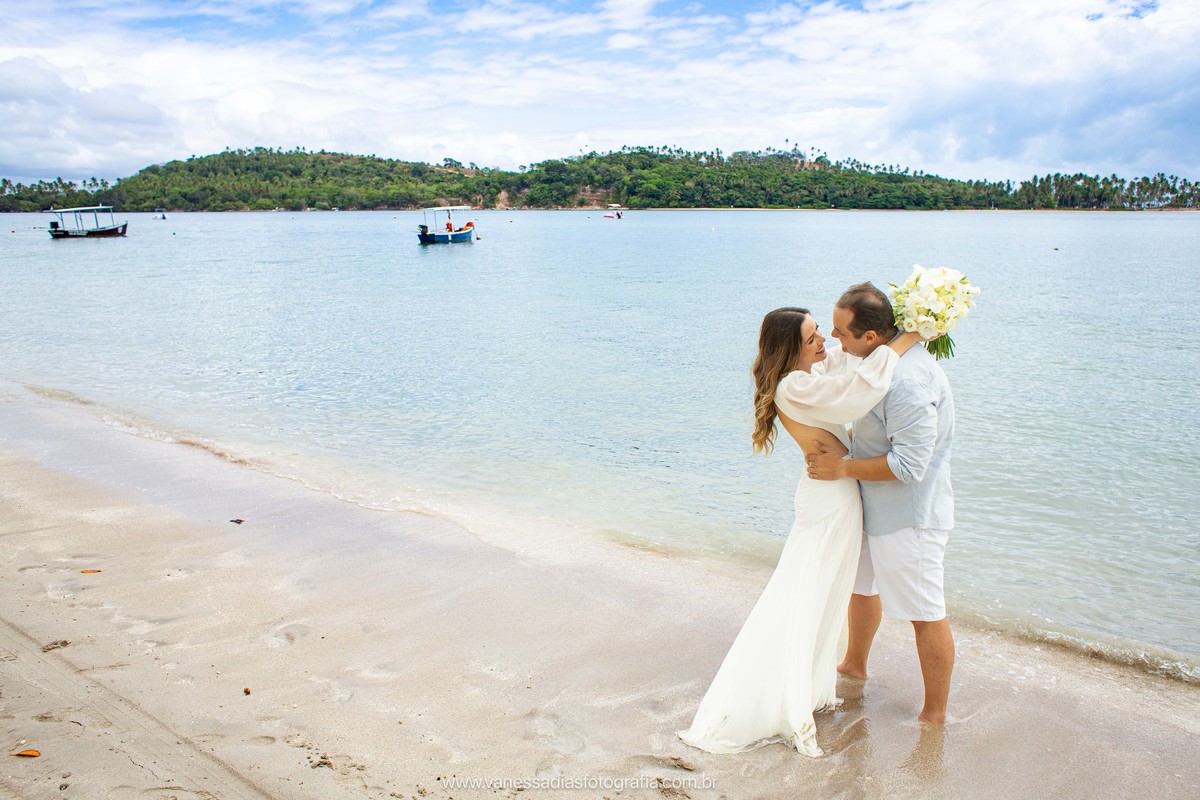 renovacao de votos na igrejinha dos carneiros - fotografo na igrejinha dos carneiros - igrejinha dos carneiros - ensaio de casal na igrejinha dos carneiros - casamento na igrejinha dos carneiros -  igrejinha dos carneiros tamandaré pernambuco - Carneiros