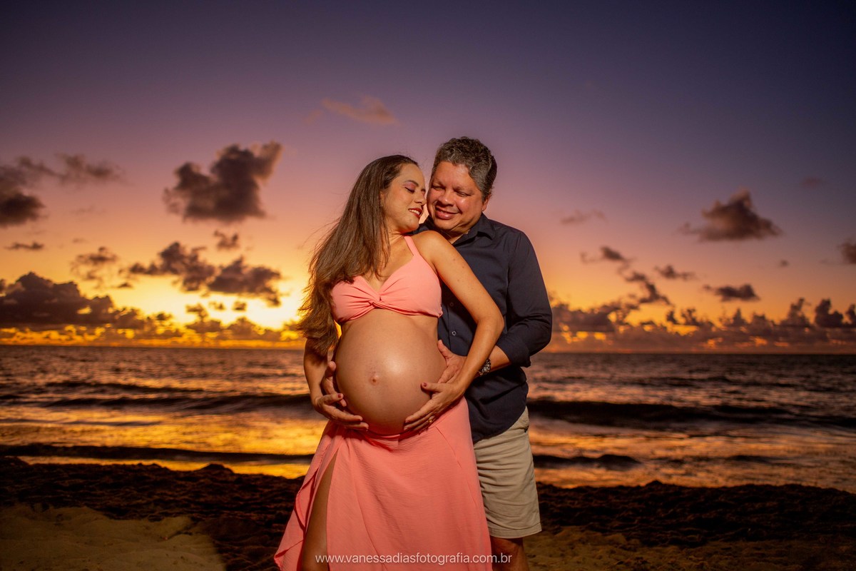 ensaio gemelar em porto de galinhas - ensaio gemelar na praia do paiva - ensaio fotografico de gêmeos inspiração - ensaio de gêmeos na praia de porto de galinhas - fotografo de gestante em porto de galinhas - praia do paiva ensaio de casal - praia paiva 