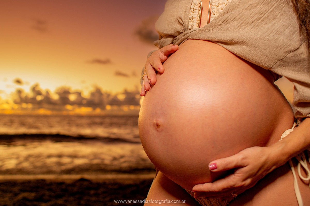 ensaio gemelar em porto de galinhas - ensaio gemelar na praia do paiva - ensaio fotografico de gêmeos inspiração - ensaio de gêmeos na praia de porto de galinhas - fotografo de gestante em porto de galinhas - praia do paiva ensaio de casal - praia paiva 