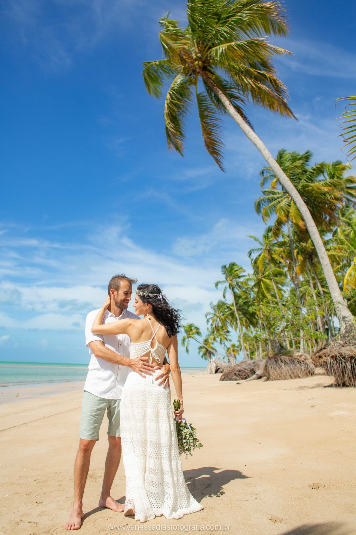 ensaio de casal em maragogi - ensaio fotografico praia de maragogi alagoas - ensaio de casal em porto de galinhas - praia de maragogi Alagoas - fotografo em maragogi Alagoas - fotografa maragogi alagoas - renovação de votos em maragogi alagoas- Maragogi 