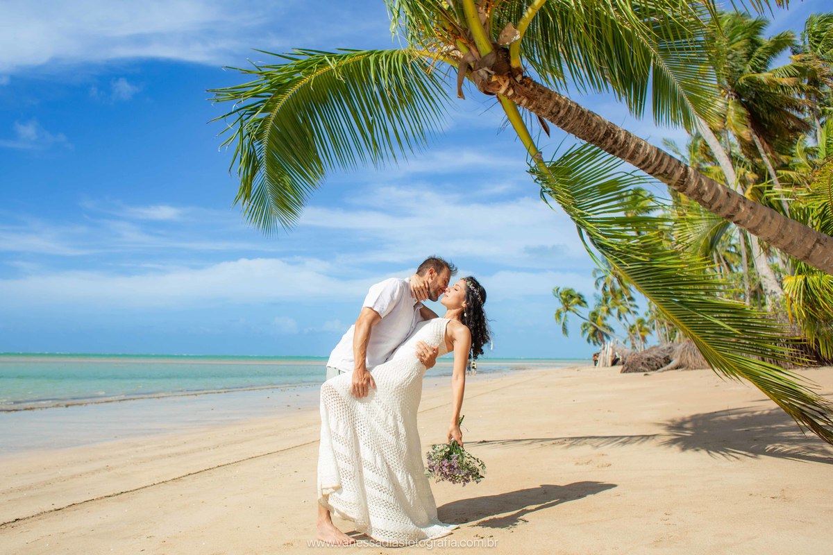 ensaio de casal em maragogi - ensaio fotografico praia de maragogi alagoas - ensaio de casal em porto de galinhas - praia de maragogi Alagoas - fotografo em maragogi Alagoas - fotografa maragogi alagoas - renovação de votos em maragogi alagoas- Maragogi 