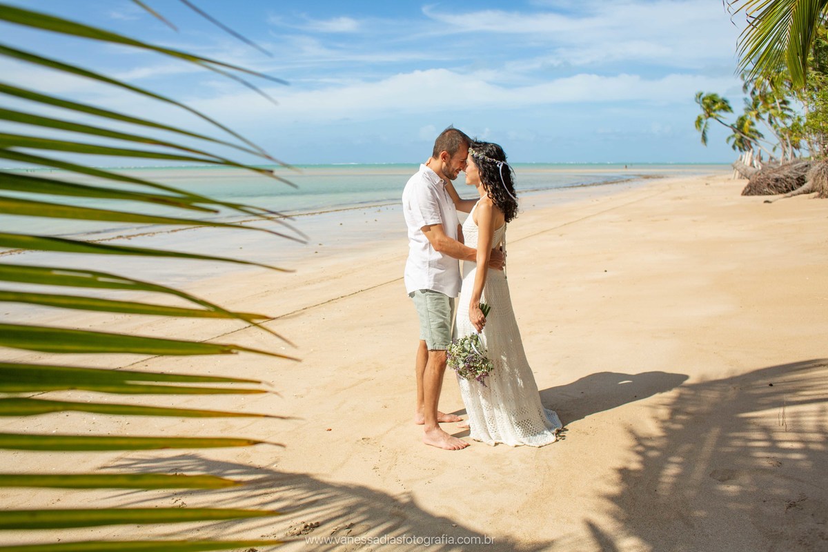 ensaio de casal em maragogi - ensaio fotografico praia de maragogi alagoas - ensaio de casal em porto de galinhas - praia de maragogi Alagoas - fotografo em maragogi Alagoas - fotografa maragogi alagoas - renovação de votos em maragogi alagoas- Maragogi 
