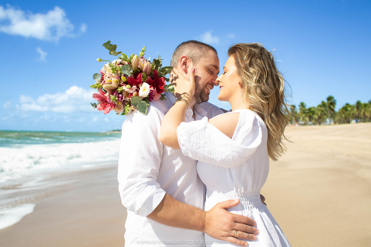 ensaio de casal em porto de galinhas - fotografo de casal em porto de galinhas - ensaio fotografico em porto de galinhas - ensaio fotografico em maracaipe - coqueiral de maracaipe - fotografa em porto de galinhas - fotografo em maragogi - maragogi alagoas