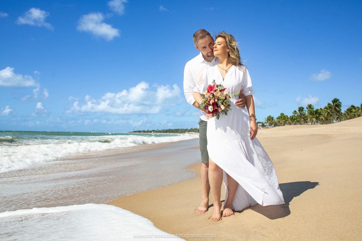 ensaio de casal em porto de galinhas - fotografo de casal em porto de galinhas - ensaio fotografico em porto de galinhas - ensaio fotografico em maracaipe - coqueiral de maracaipe - fotografa em porto de galinhas - fotografo em maragogi - maragogi alagoas