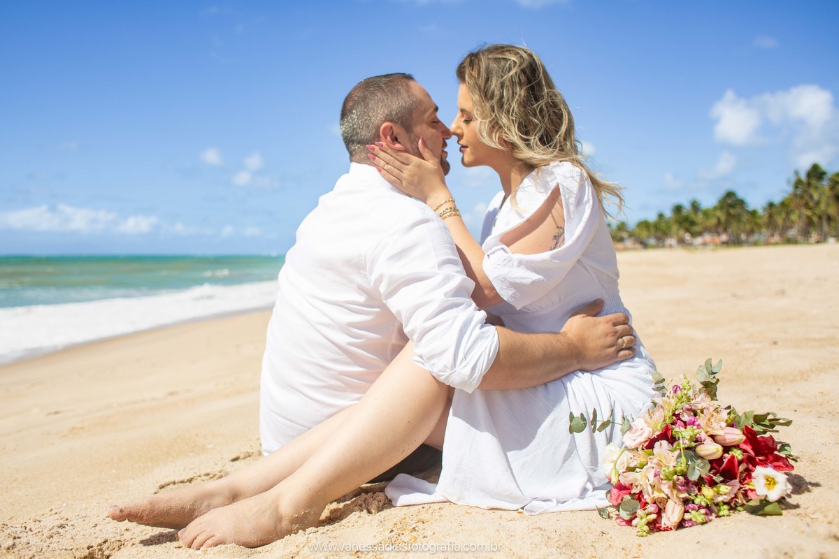 ensaio de casal em porto de galinhas - fotografo de casal em porto de galinhas - ensaio fotografico em porto de galinhas - ensaio fotografico em maracaipe - coqueiral de maracaipe - fotografa em porto de galinhas - fotografo em maragogi - maragogi alagoas