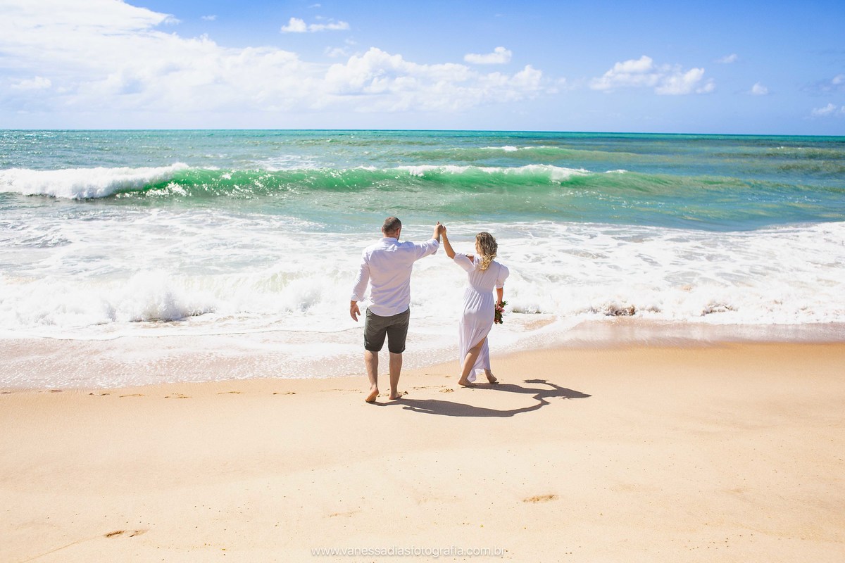 ensaio de casal em porto de galinhas - fotografo de casal em porto de galinhas - ensaio fotografico em porto de galinhas - ensaio fotografico em maracaipe - coqueiral de maracaipe - fotografa em porto de galinhas - fotografo em maragogi - maragogi alagoas