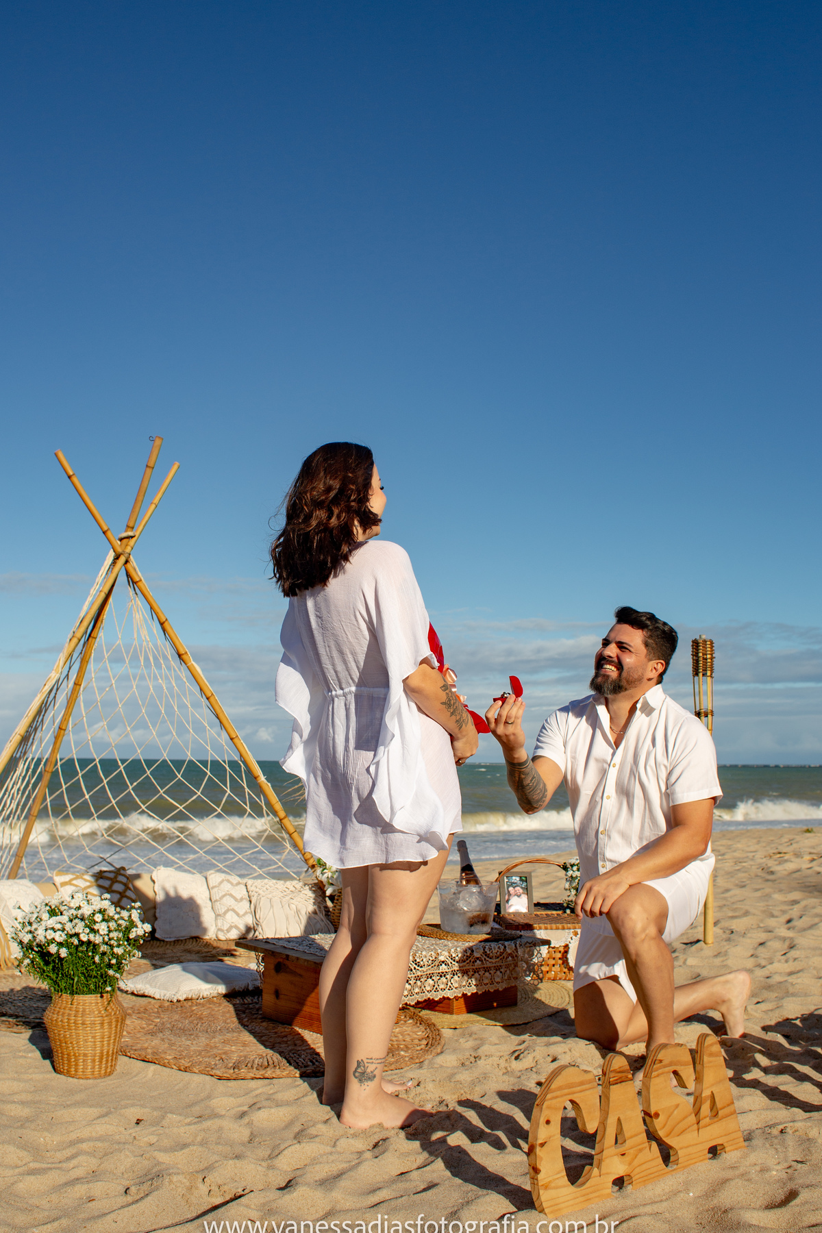 pedido de casamento surpresa em porto de galinhas - praia de porto de galinhas - fotografo em porto de galinhas - decoração de pedido de casamento surpresa em porto de galinhas - como fazer um pedido de casamento surpresa em porto de galinhas?