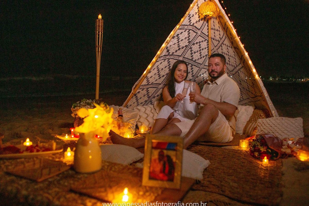 pedido de casamento surpresa em porto de galinhas - pedido de casamento noturno em porto de galinhas - empresa que monta cenário de pedido de casamento surpresa em porto de galinhas- fotografo de pedido de casamento em porto de galinhas- porto de galinhas