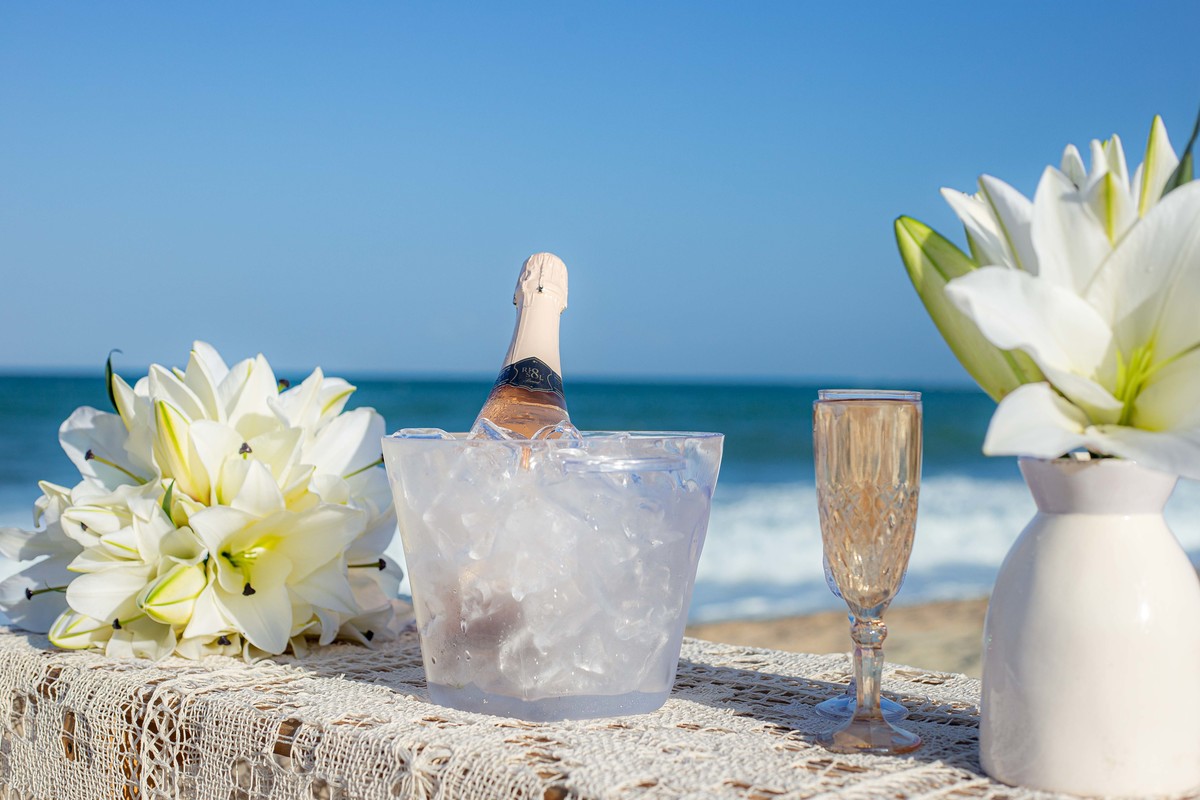 elopement wedding Porto de Galinhas - casamento a dois em porto de galinhas - decoração de casamento em porto de galinhas - destination Wedding porto de galinhas - fotografo em porto de galinhas - ensaio de casal em porto de galinhas - porto de galinhas I