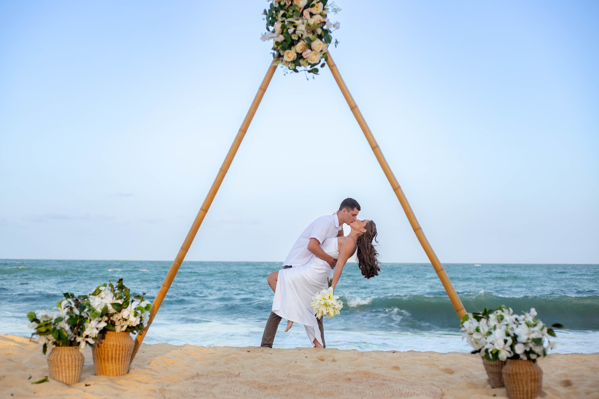 elopement wedding Porto de Galinhas - casamento a dois em porto de galinhas - decoração de casamento em porto de galinhas - destination Wedding porto de galinhas - fotografo em porto de galinhas - ensaio de casal em porto de galinhas - porto de galinhas I