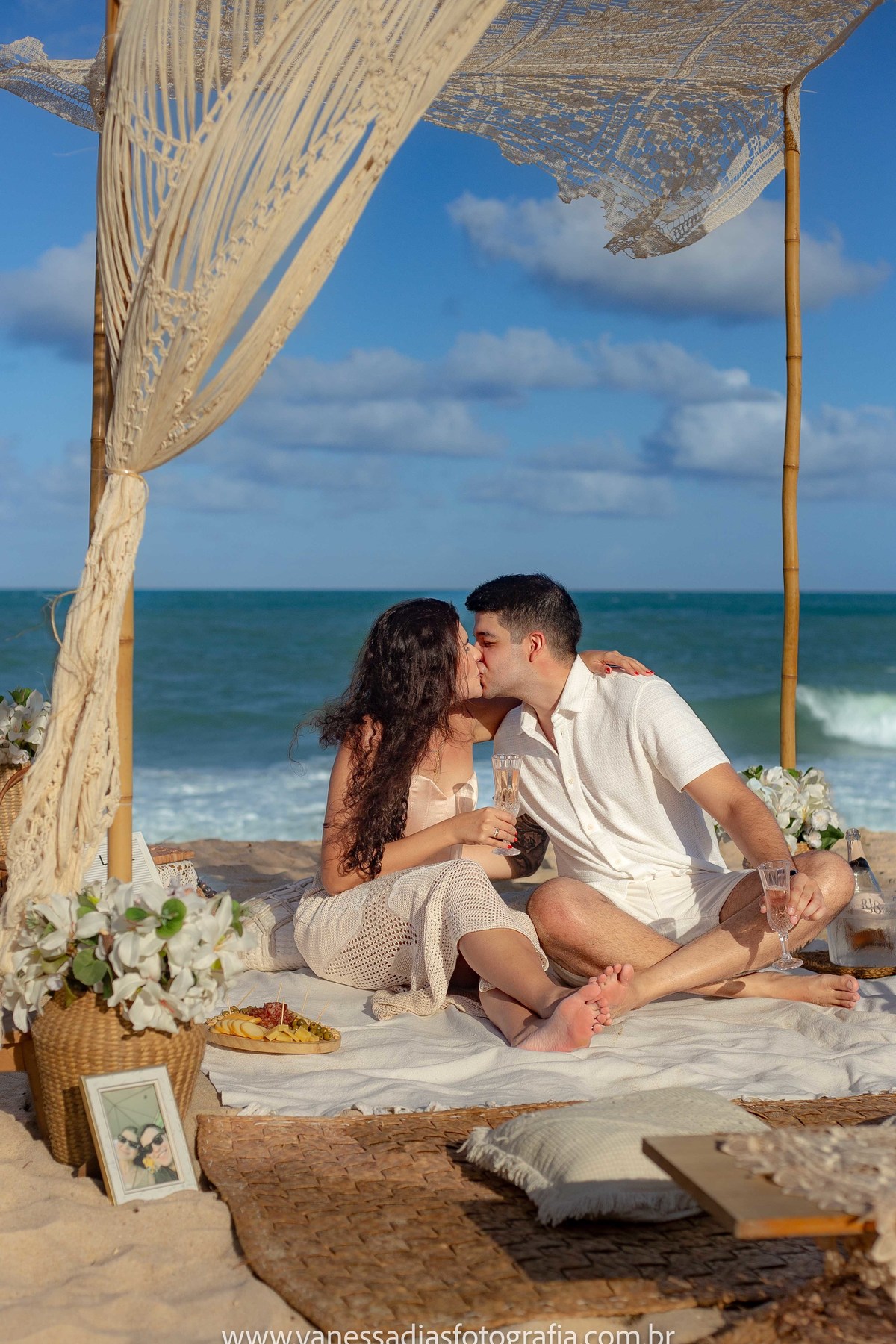 pedido de casamento surpresa em porto de galinhas - pedido de casamento surpresa em maracaipe - pedido de casamento surpresa em maragogi - pedido de casamento surpresa recife - pedido de casamento surpresa Ipojuca - decoraçao pedido de casamento surpresa