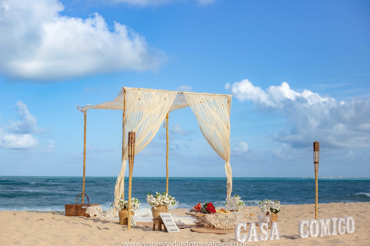 pedido de casamento surpresa em porto de galinhas - pedido de casamento surpresa em maracaipe - pedido de casamento surpresa em maragogi - pedido de casamento surpresa recife - pedido de casamento surpresa Ipojuca - decoraçao pedido de casamento surpresa