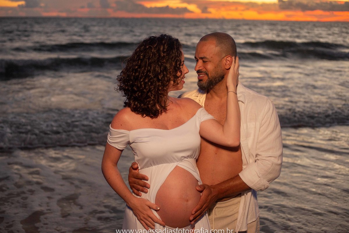 ensaio amanhecer em porto de galinhas - ensaio de casal em porto de galinhas - ensaio gestante em porto de galinhas - ensaio gestante no amanhecer de porto de galinhas - fotografa de gestante em porto de galinhas - fotografa de gestante porto de galinhas