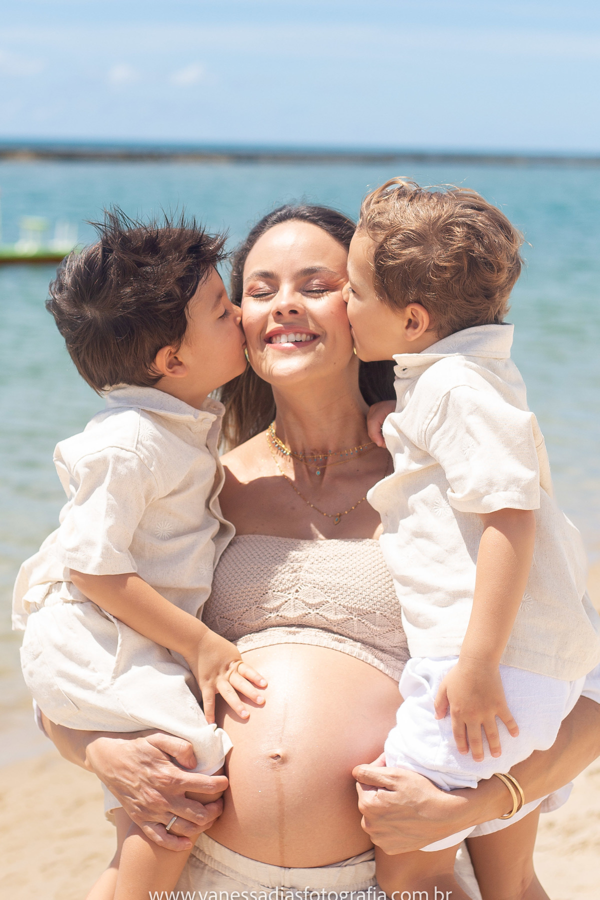 ensaio de familia no samoa resort em muro alto porto de galinhas Pernambuco - ensaio de gestante porto de galinhas Pernambuco - fotografo de gestante no samoa resort em muro alto porto de galinhas - renovação de votos samoa resort porto de galinhas - PE
