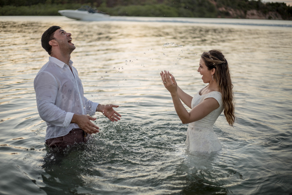 Carneiros - praia dos carneiros - tamandaré - praia de tamandaré - ensaio na praia - ensaio em carneiros - casamento em carneiros - casando em tamandaré - praias do nordeste - noivos em carneiros - noivos em tamandaré