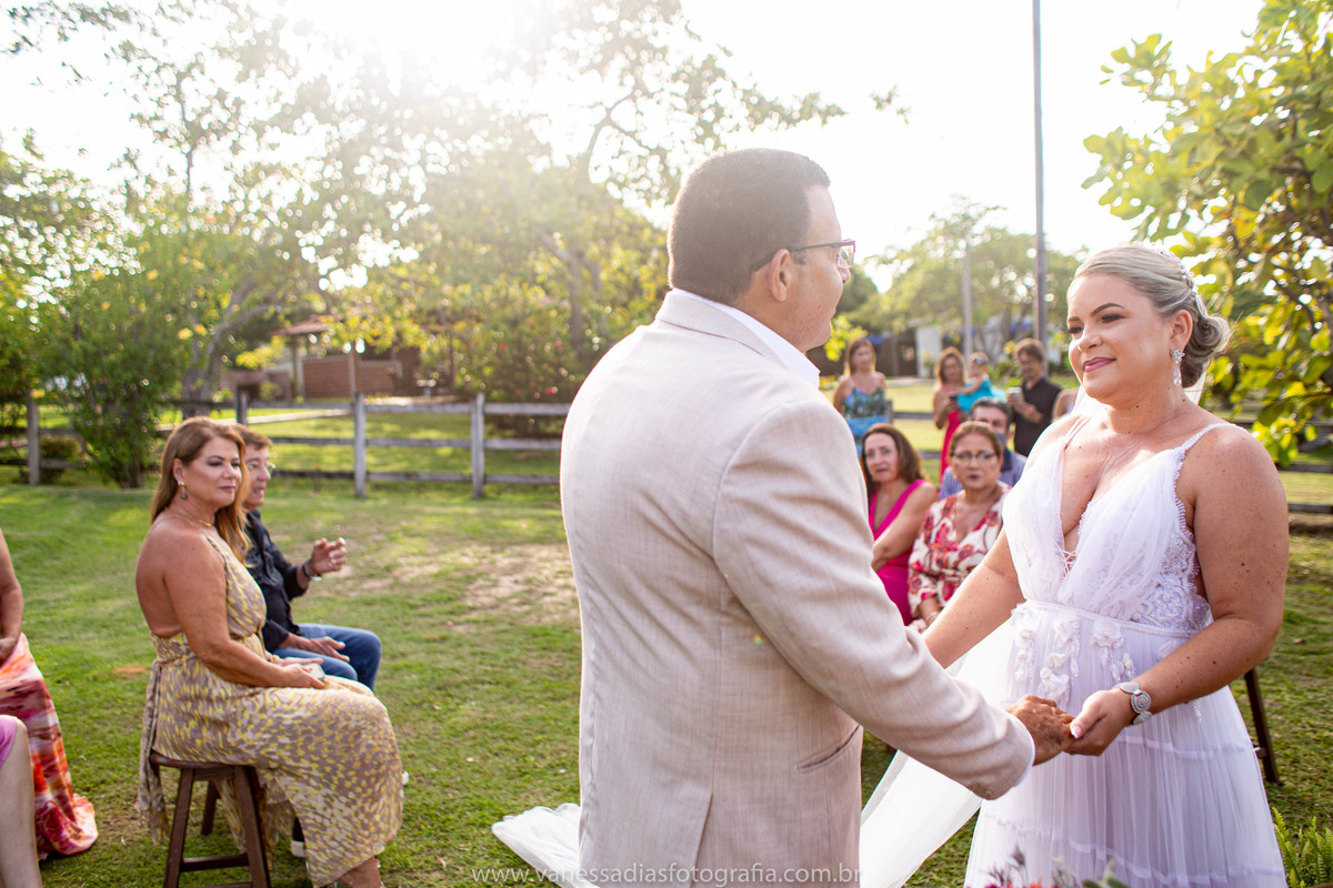 elopement no campo - micro wedding em recife  recanto das sucupiras nova cruz - destination wedding no campo - elopement wedding porto de galinhas -elopement wedding Noronha - elopement wedding carneiros - coroa do avian itamaraca