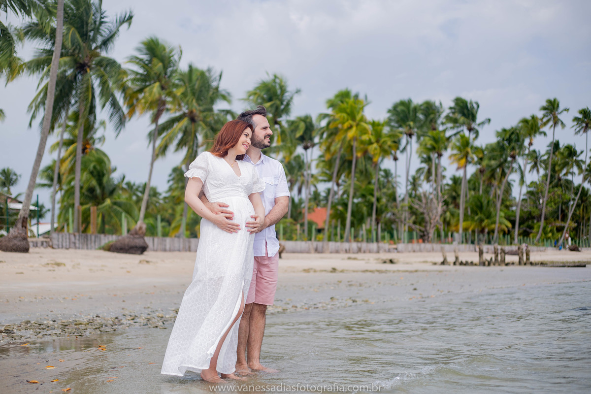 ensaio em carneiros - praia de carneiros - igrejinha dos carneiros - fotografa em carneiros - fotografo em carneiros - fotografa em porto de galinhas - fotografo em porto de galinhas - ensaio de gestante em porto de galinhas - ensaio em carneiros