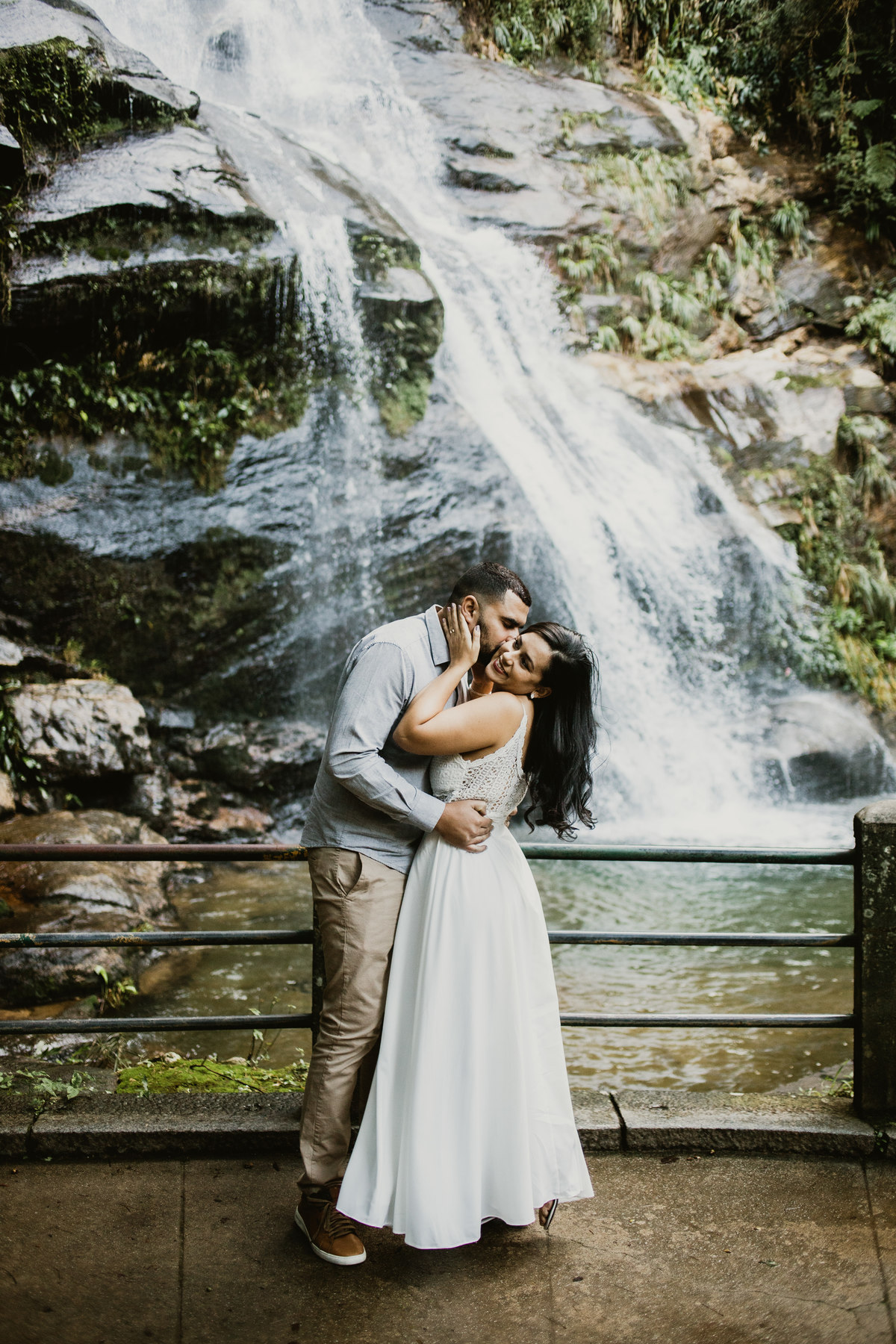 floresta da tijuca pre wedding ensaio casamento casal por do sol cachoeira