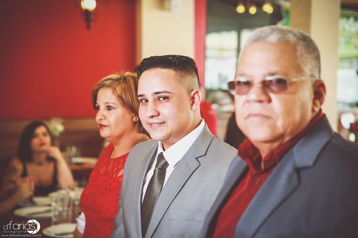 fotografia de casamento fotografo de casamento wedding noivas noivo buque de noiva dfarias fotografia bride izabele lima make makinf of rio de janeiro casamento pizzaria cazaroto