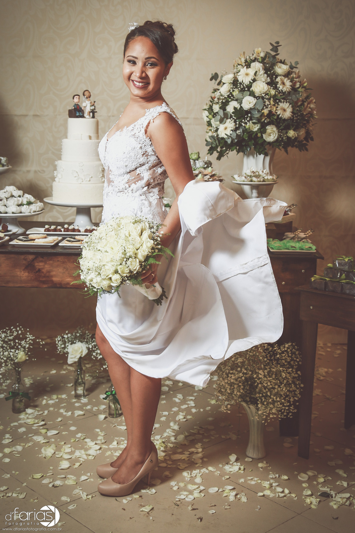 fotografia de casamento fotografo de casamento wedding noivas noivo buque de noiva dfarias fotografia bride izabele lima make makinf of rio de janeiro casamento pizzaria cazaroto