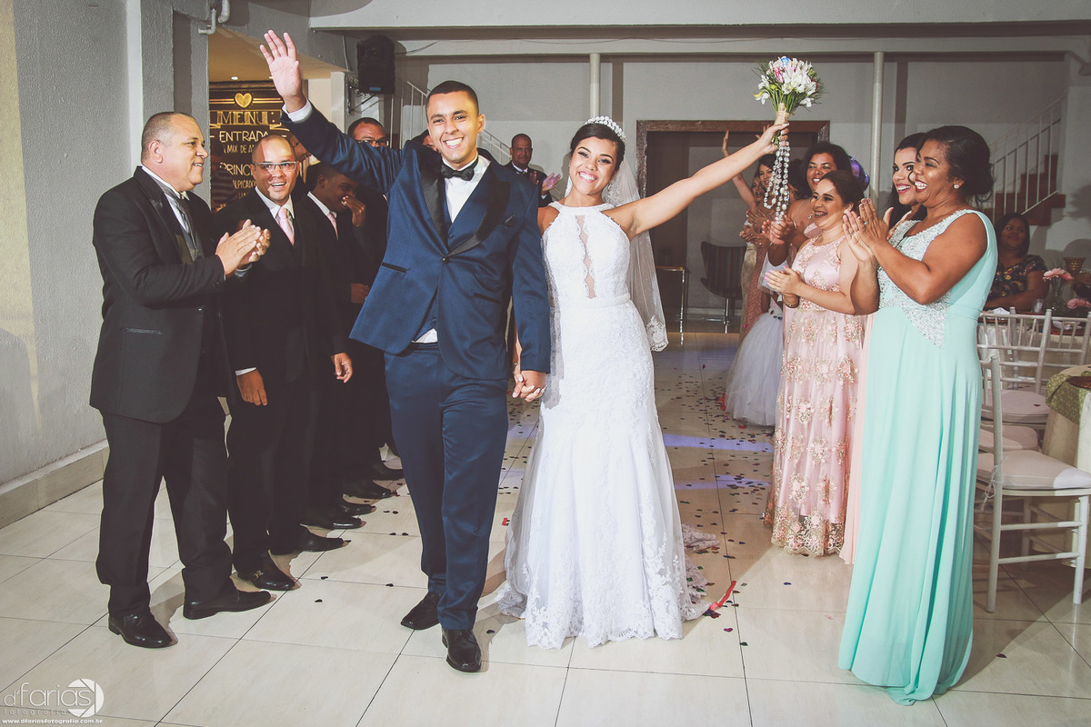 making of noiva casamento fotógrafo fotografia deisiane de paula casamento no salao de festas joshua ns conceição dfarias fotografia campo grande salão de festas fotografia de casamento noiva linda casamento diferente